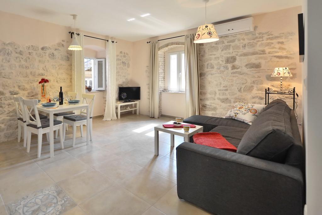 דירות סופטאר House Riva חדר תמונה